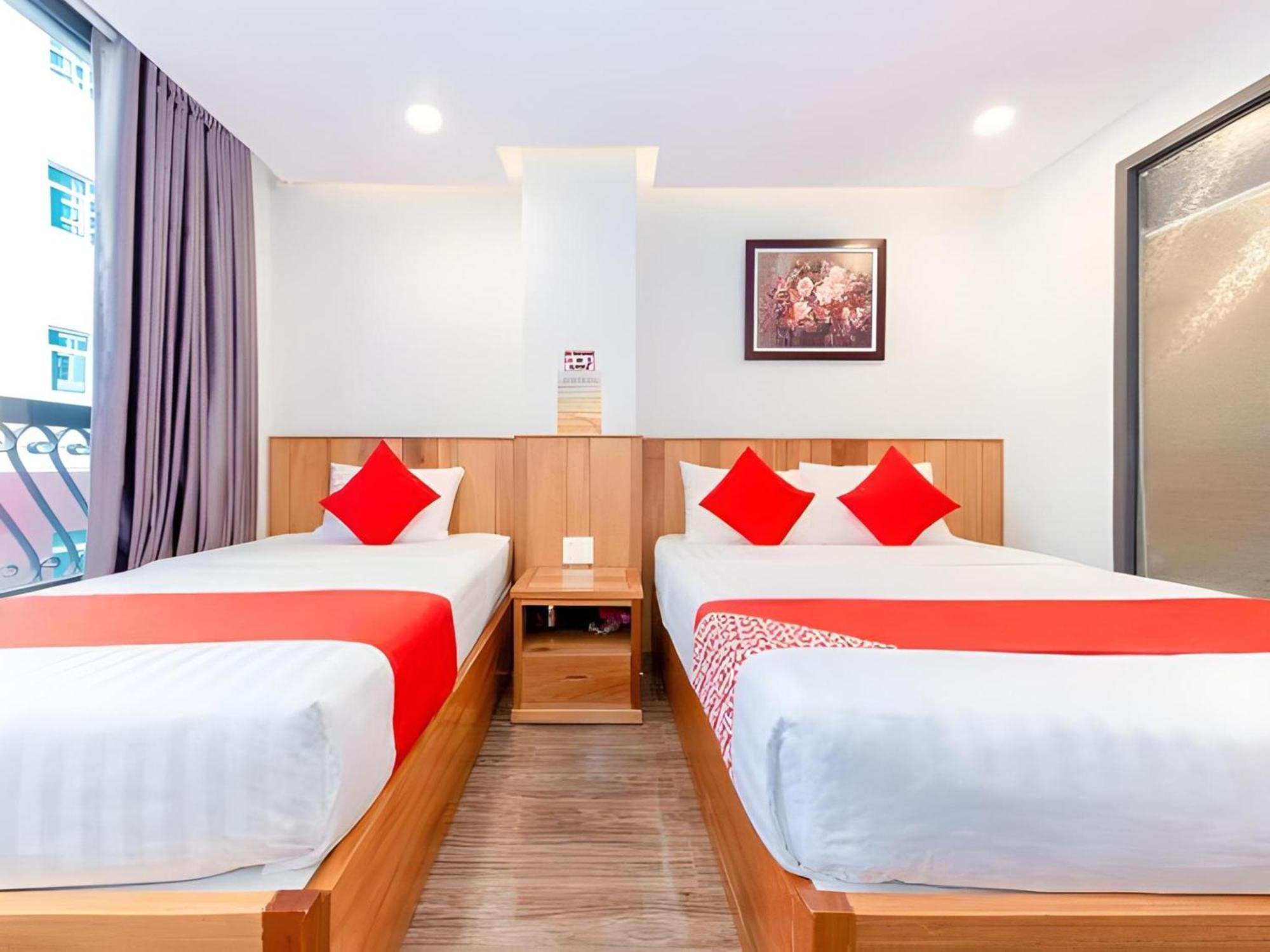 Oyo 91065 Hotel De Anjung Muadzam Shah 外观 照片